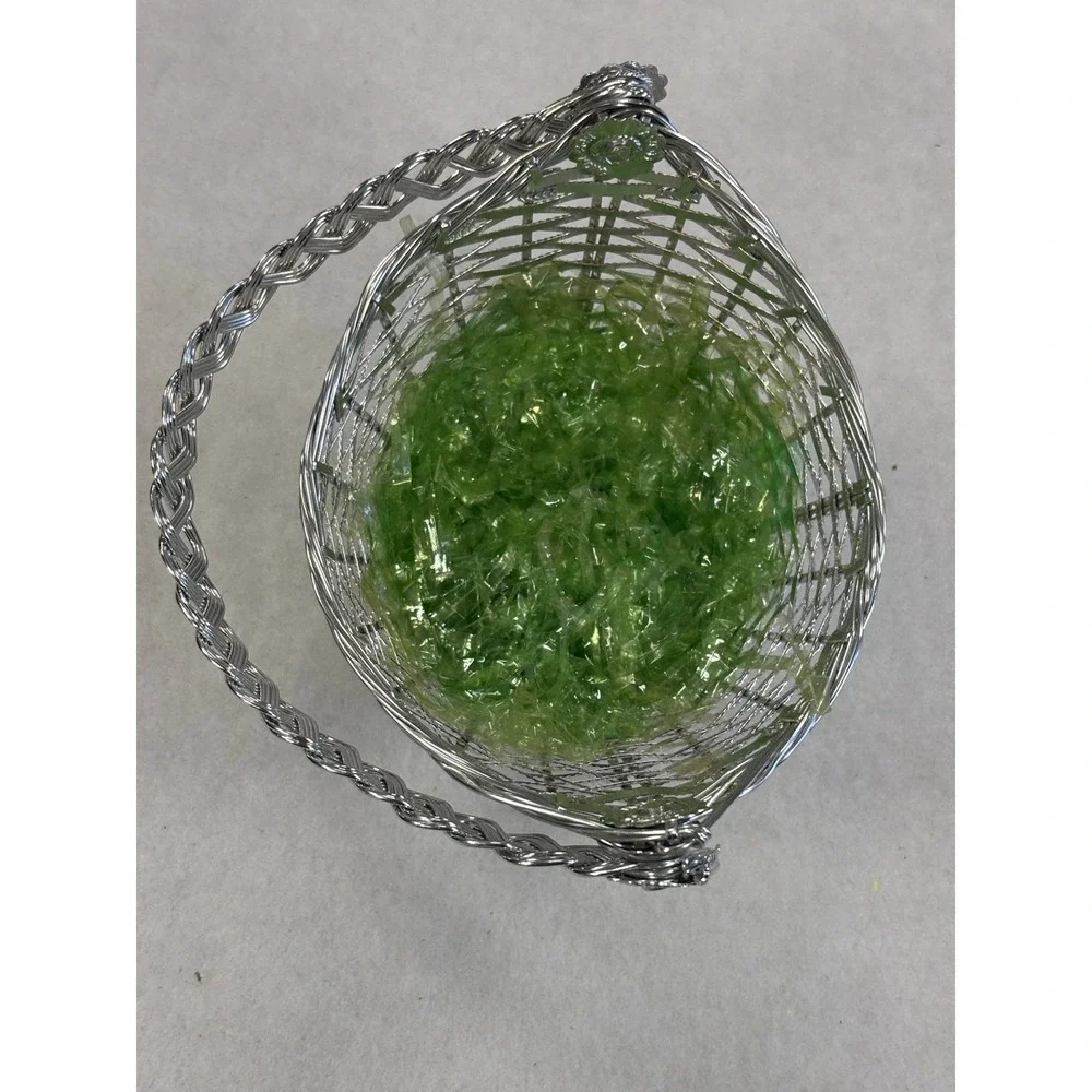 Vintage 1970's Avon Treasure Basket Silver Tone 4 Special‎ Occasion Guest Soaps